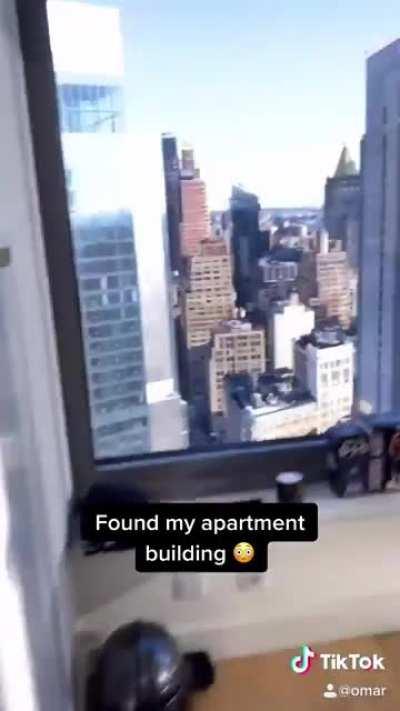 someone found his apartment while playing the new spider-man game on ps5.