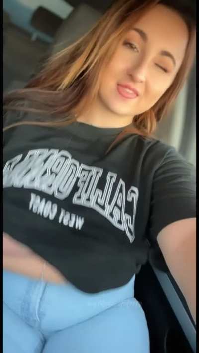 We met at a party and you took my number ..now i keep sending you things like this... am I getting blocked or fucked?