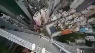 HMRB While I parkour the sh*t out of this building