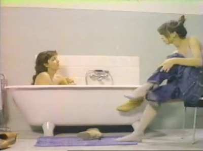 Mirella D'Angelo & Cristiana Borghi - Porca società (IT1978) - VHS quality - Friends share a bath, part 1