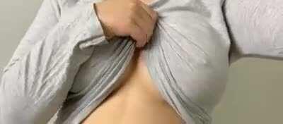 Forgot to wear a bra, again 🙈