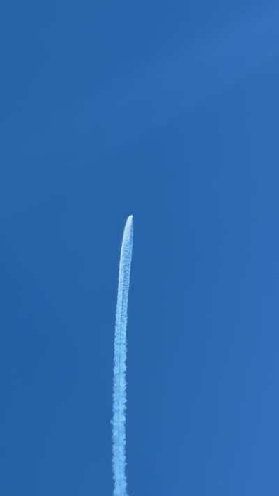 U.S. Navy Blue Angels flew right over my skull.