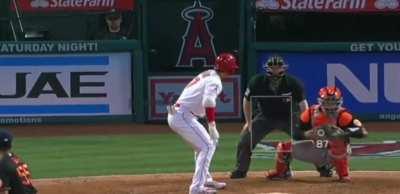Shohei spinning his bat like a badass.
