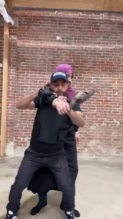 Drilling the technique Vs trying it during an actual roll (from r/unexpected)