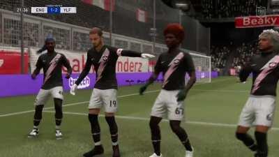 Coming trough boys!!!