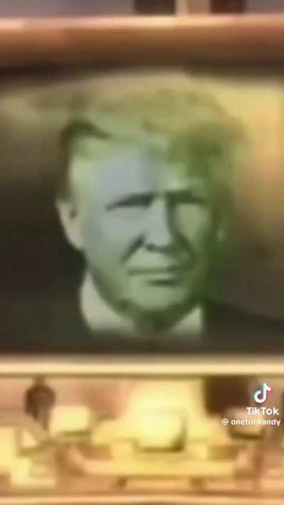 What is Donald yapping about 😭😭