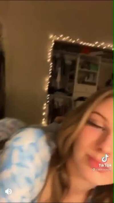 SavaSchultz - Video #0437