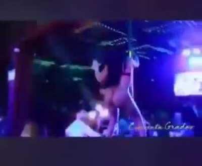 Ahí se fue el aguinaldo.