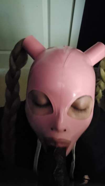 I bet you just want to grab me by pigtails