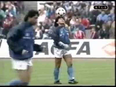 Olé, Olé, Olé, Diego, Diego