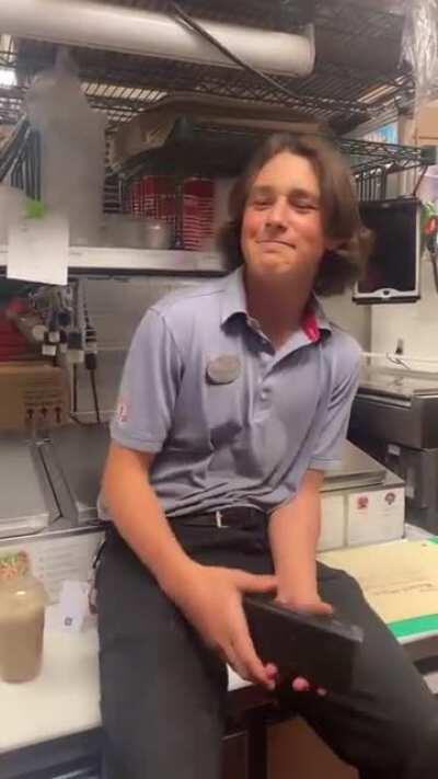 this is why I love music in spanish 😍