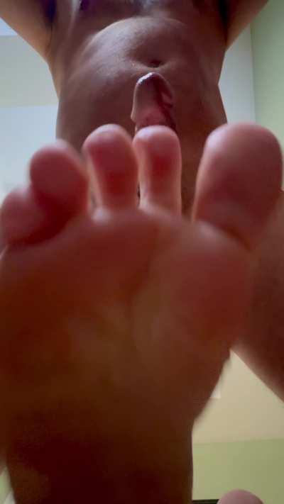 I love everything about her feet and how she uses them on me.