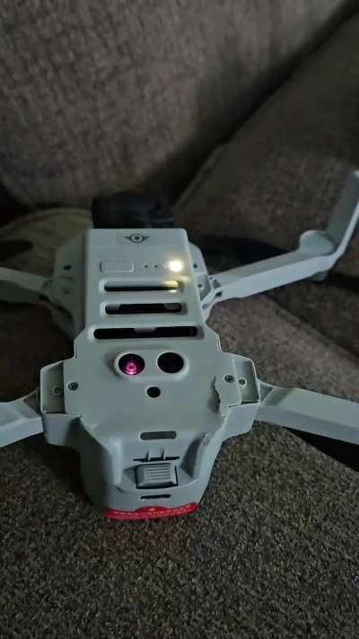 Won't pair and flashing purple light when powering off drone