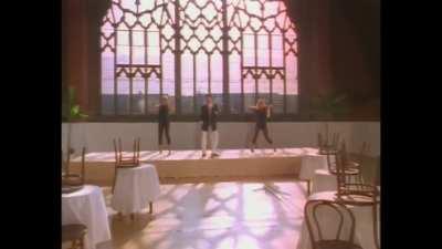 Shiina Mayuri - Never Gonna Tuturu (Ft. Rick Astley)