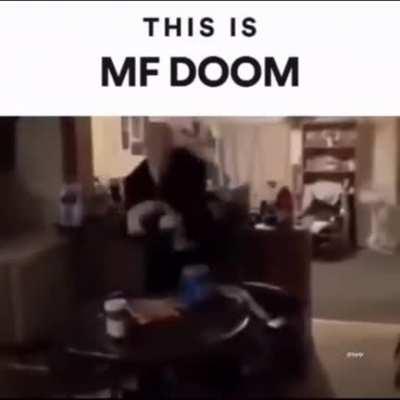 This video feels like a fever dream that I would probably have 😭