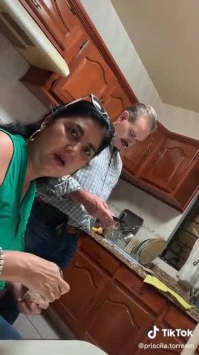 No me digas pt2 same reaction