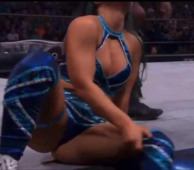 Skye Blue carries a wedgie quite nicely!