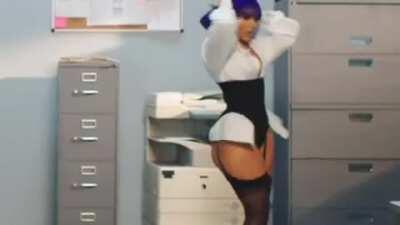 Violet Doja 😈🖤💦