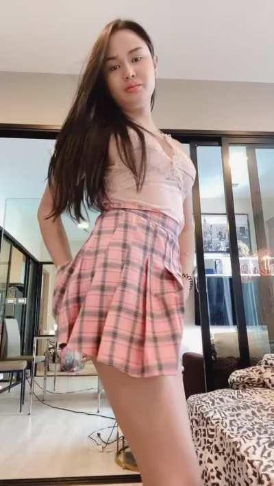 Never been top post here but thank you to those three redditors who enjoy my body