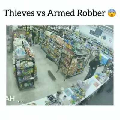 WCGW Thieves vs Armed Robber