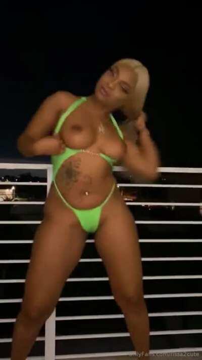 I know that ass made u wanna join