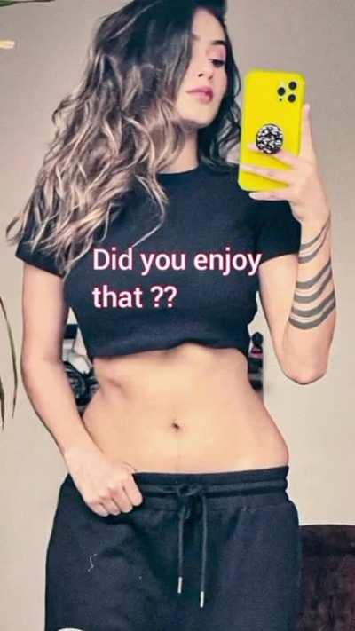 imagine if she sends you these pics 🥵🥵🥵