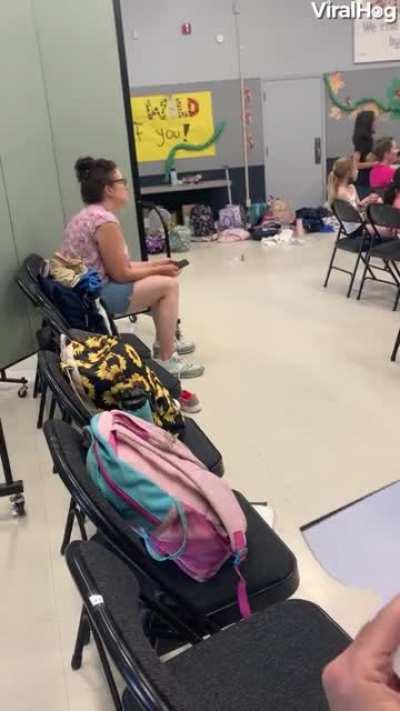 Master scissor artist Karl Johnson uses his rare talent to make a thoughtful gift for a stranger