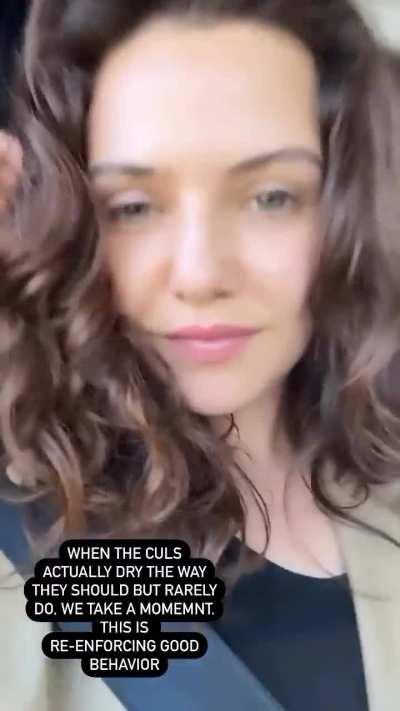 I absolutely love the curls. 