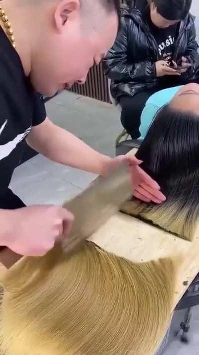 Cutting hair equally 