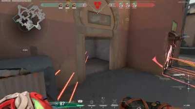 Dodging these Sova ults holyyyyy