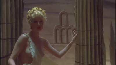 Kelly Reilly in 'Mrs. Henderson Presents'