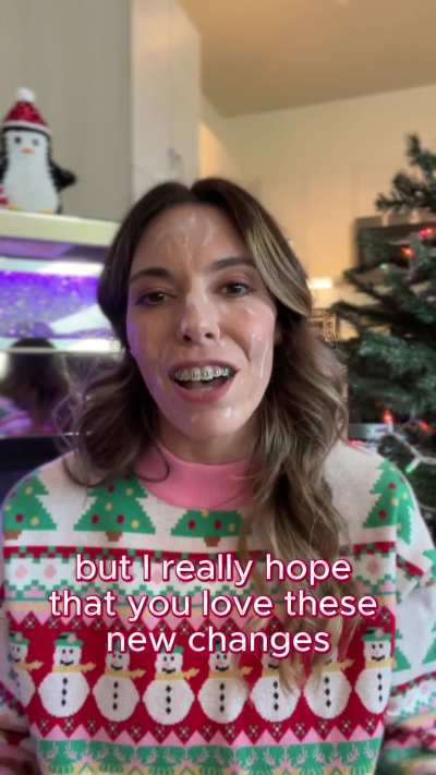 🎁 Big Holiday News 🎁 We’re moving to a mostly no PPV account, which means even more of your favorite content will be available right on the wall! 💦 Now’s the perfect time to jump in—subscribe before Christmas for just $3. And if you re-bill, you’ll receiv