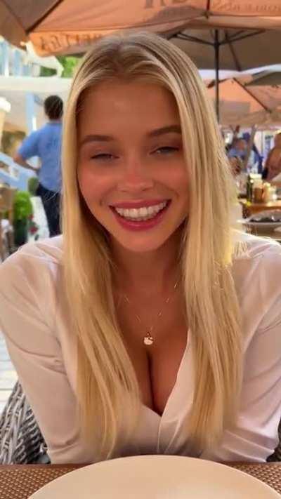 Alla Bruletova at a restaurant