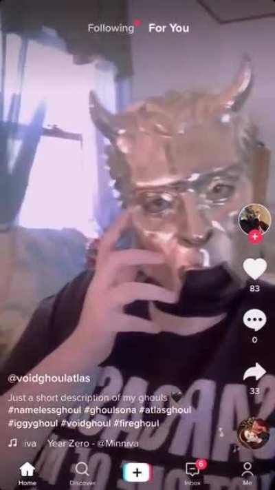 Literally two demons inside of me 😈👿