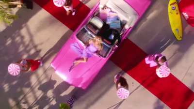 girls I'm not sure that I understand Meghan Trainor's new art direction...