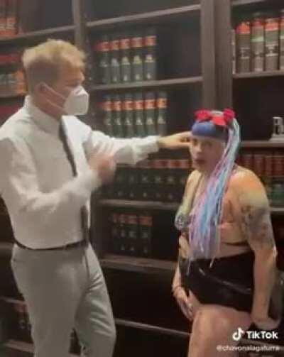 Dos potencias se saludan