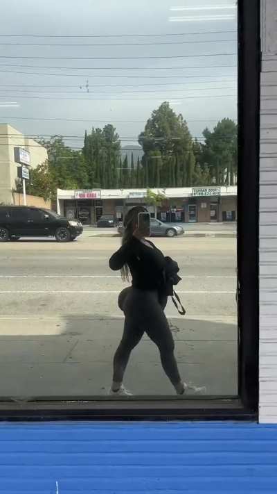 Imagine seeing this in real life