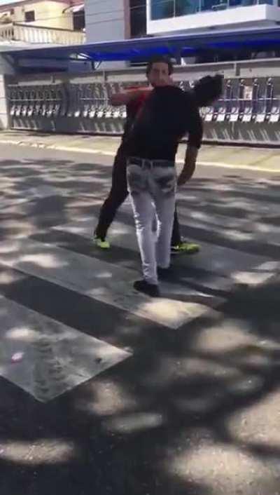 Who tf made this😭