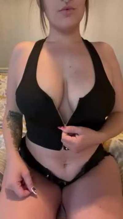 Squeeze them till they leak 🥵