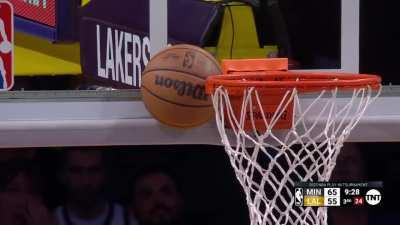 [Highlight] AD wedgies a block on KAT and Kevin Harlan has a reaction