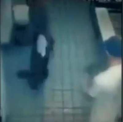 French peope can suck my dick. Please