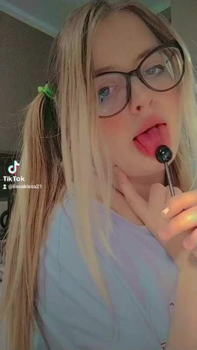 pov suck lolipop with cum flavor