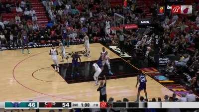 [Highlight] What Footwork From Jimmy Butler!