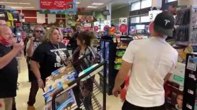 What the fuck is wrong with these Qtard terrorists! Honestly the cops should start treating them the same way they do Black people.