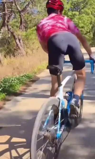 Rate my climbing position