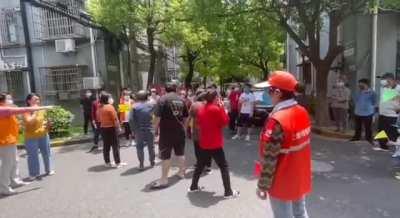 “解封了吗？你们这是在造假！”