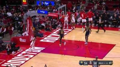 [Highlight] Jalen Green with the slam in transition!