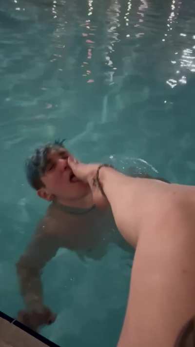 After making my sissy bf wear the bottom of my bikini in the pool at this event, I made him devotedly clean my nasty feet with his tongue in front of everybody 🤭😜[oc] [domme]