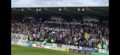 Scottish sports authorities try to silence Anti-Monarchy protests with minutes applause - it backfires (if you hate the royal family clap your hands)