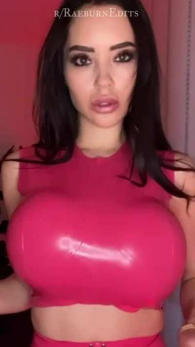 A little slow-mo jiggle in latex